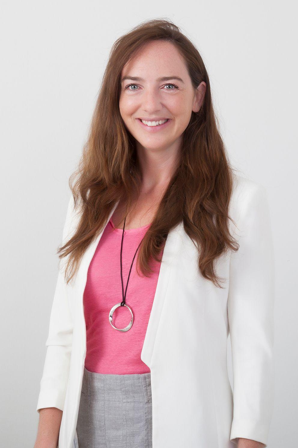 Annette_Hummel.jpg